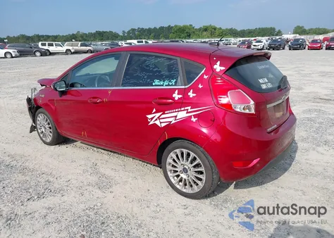 2015 Ford Fiesta Titanium z USA, uszkodzony, nr VIN 3FADP4FJ4FM158194